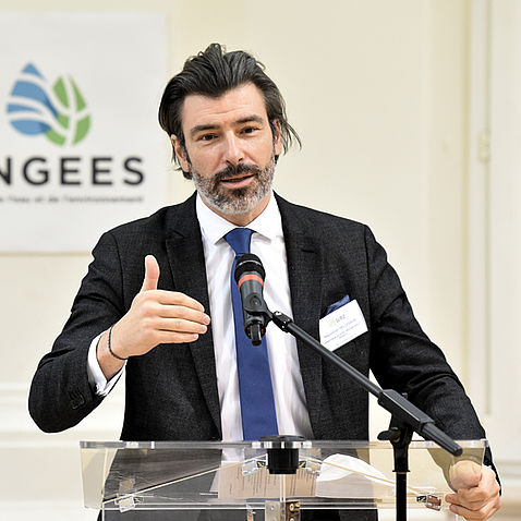Maximilien Pellegrini durant son discours